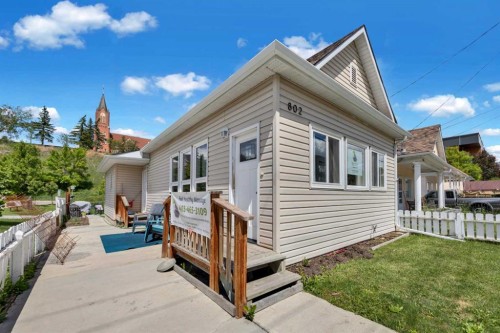 804 Mcdougall Road Ne, Calgary, AB 