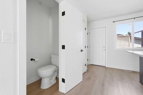 58 Taraglen Road Ne, Calgary, AB - Indoor