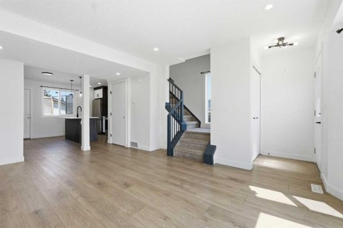 58 Taraglen Road Ne, Calgary, AB - Indoor Photo Showing Other Room