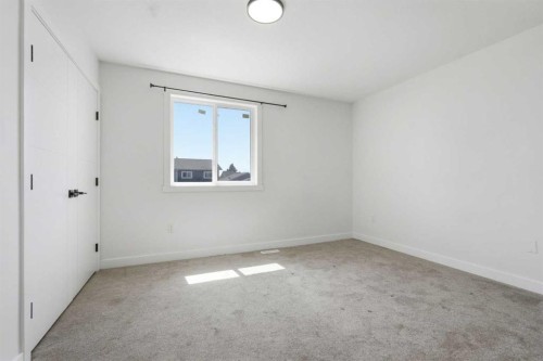 58 Taraglen Road Ne, Calgary, AB - Indoor Photo Showing Other Room