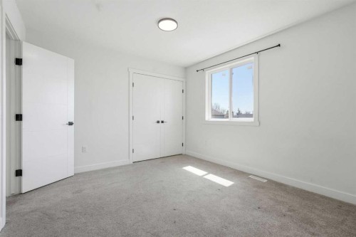 58 Taraglen Road Ne, Calgary, AB - Indoor Photo Showing Other Room