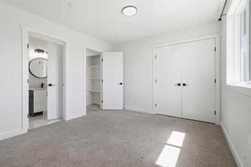 58 Taraglen Road Ne, Calgary, AB - Indoor Photo Showing Other Room