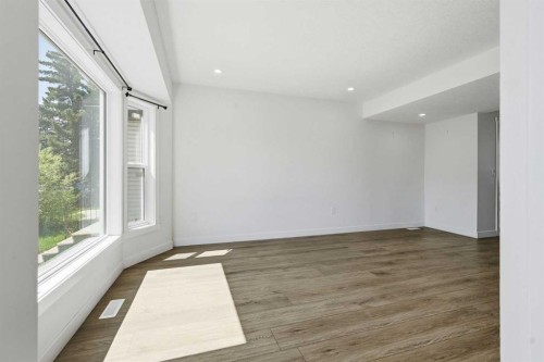58 Taraglen Road Ne, Calgary, AB - Indoor Photo Showing Other Room