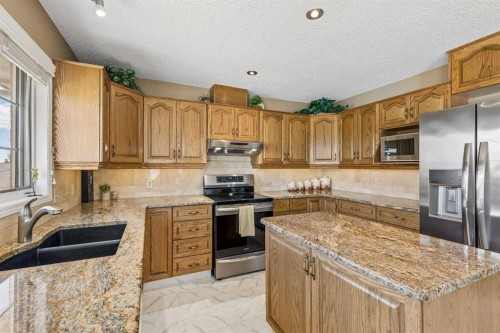 143 Sierra Morena Terrace Sw, Calgary, AB 