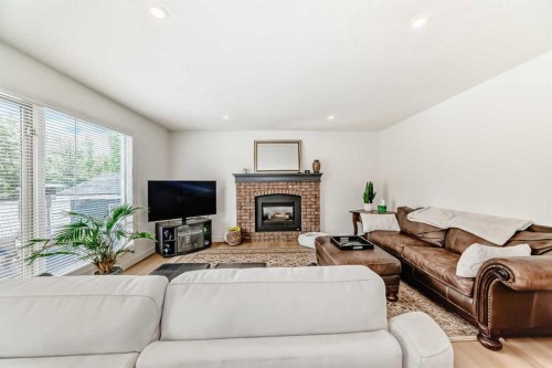 163 Shannon Circle Sw, Calgary, AB 
