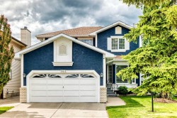 163 Shannon Circle SW Calgary, AB T2Y 2L1