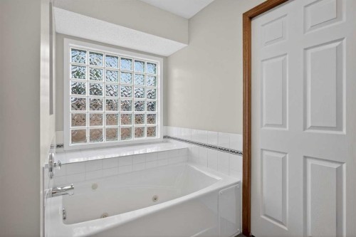 153 Mountain Park Drive Se, Calgary, AB 