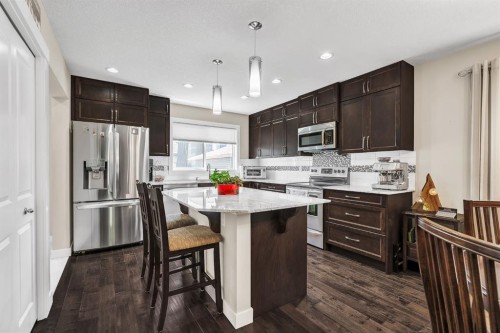 96 Legacy View Se, Calgary, AB 