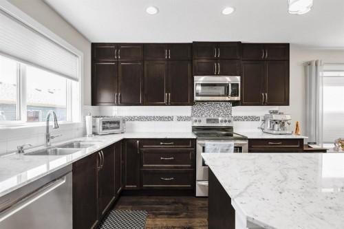 96 Legacy View Se, Calgary, AB 