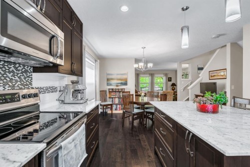 96 Legacy View Se, Calgary, AB 