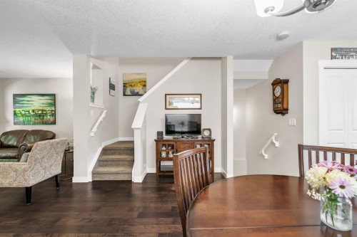 96 Legacy View Se, Calgary, AB 