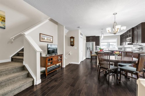 96 Legacy View Se, Calgary, AB 
