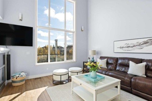 366 Patterson Boulevard Sw, Calgary, AB - Indoor Photo Showing Living Room