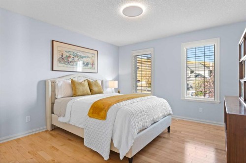 366 Patterson Boulevard Sw, Calgary, AB - Indoor Photo Showing Bedroom