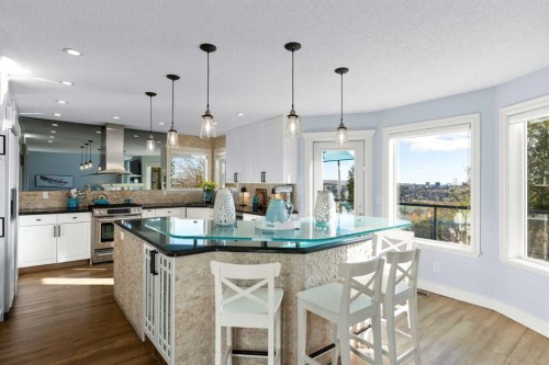 366 Patterson Boulevard Sw, Calgary, AB - Indoor
