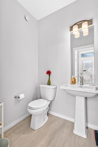 256 Belmont Boulevard Sw, Calgary, AB 