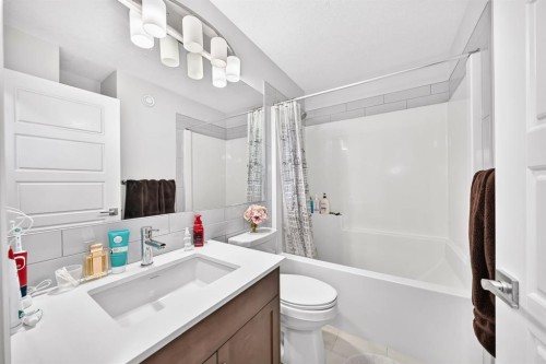 256 Belmont Boulevard Sw, Calgary, AB 
