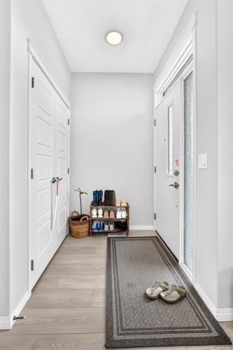 256 Belmont Boulevard Sw, Calgary, AB 