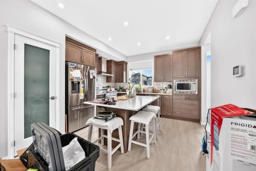 256 Belmont Boulevard Sw, Calgary, AB 
