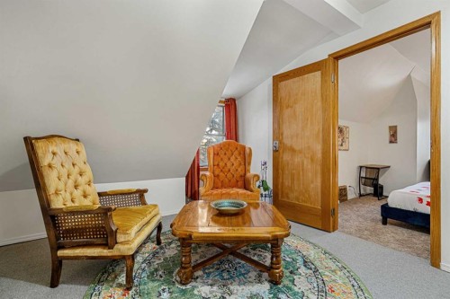 1616 3 Street Nw, Calgary, AB - Indoor
