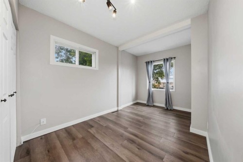 3807 1 Street Ne, Calgary, AB 