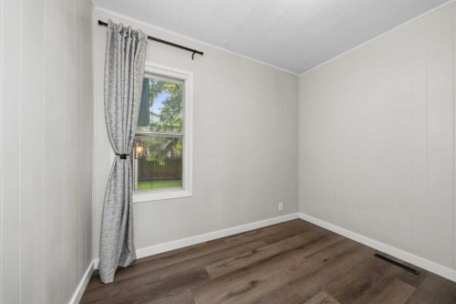 3807 1 Street Ne, Calgary, AB 