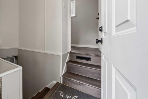 3807 1 Street Ne, Calgary, AB 