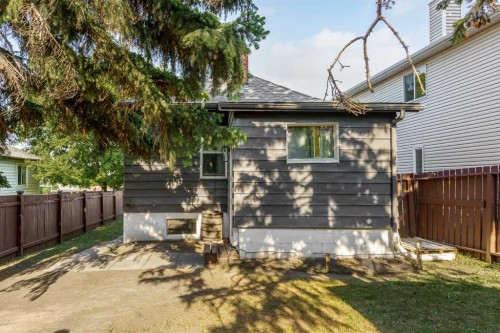 3807 1 Street Ne, Calgary, AB 
