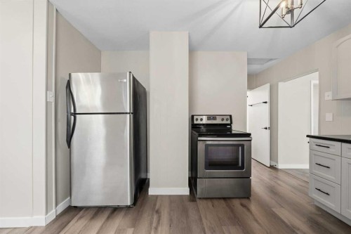 3807 1 Street Ne, Calgary, AB 