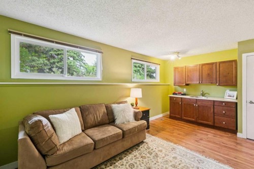 931 124 Avenue Sw, Calgary, AB 