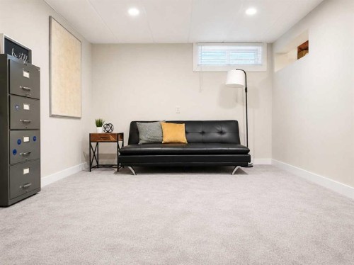 931 124 Avenue Sw, Calgary, AB 