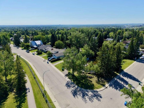 931 124 Avenue Sw, Calgary, AB 