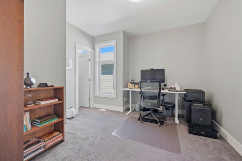2-4620 17 Avenue Nw, Calgary, AB - Indoor Photo Showing Office
