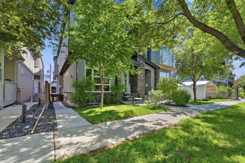 2-4620 17 Avenue Nw, Calgary, AB - Outdoor