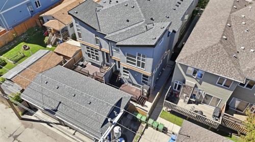 2-4620 17 Avenue Nw, Calgary, AB - Outdoor