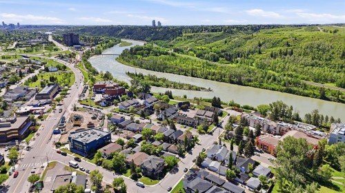 2-4620 17 Avenue Nw, Calgary, AB - Outdoor With View