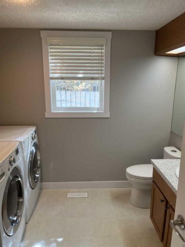 308 Downey Place, Okotoks, AB 