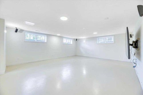 188 Aspen Creek Crescent, Strathmore, AB - Indoor Photo Showing Basement
