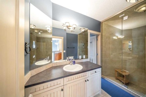 39 Slopes Grove Sw, Calgary, AB 