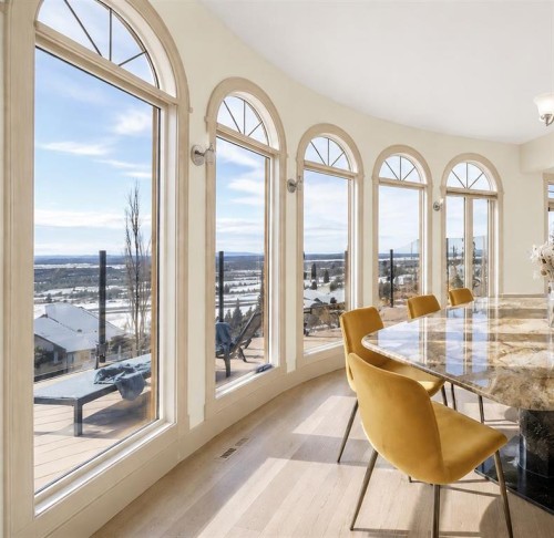 39 Slopes Grove Sw, Calgary, AB 