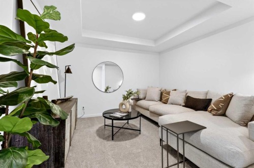 211 Corner Glen Crescent Ne, Calgary, AB 