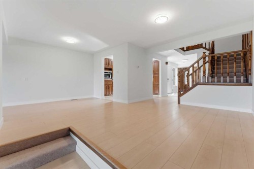 821-860 Midridge Drive Se, Calgary, AB 