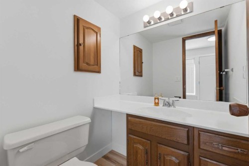 821-860 Midridge Drive Se, Calgary, AB 