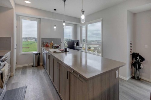 3415-33 Carringham Gate Nw, Calgary, AB 