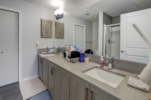 3415-33 Carringham Gate Nw, Calgary, AB 