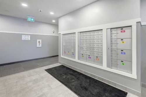 3415-33 Carringham Gate Nw, Calgary, AB 