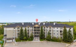 325-5000 Somervale Court SW Calgary, AB T2Y 4M1