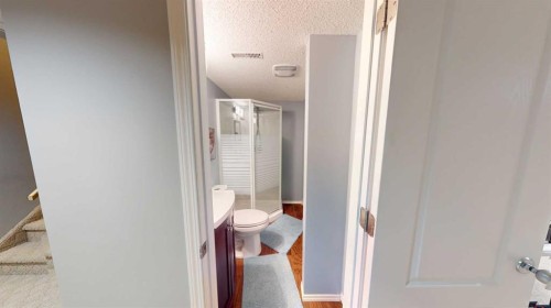 11 Chapala Way Se, Calgary, AB 