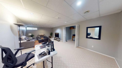 11 Chapala Way Se, Calgary, AB 