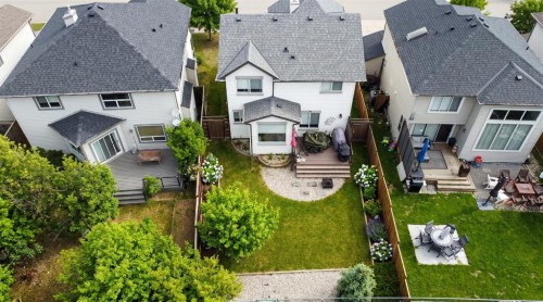 11 Chapala Way Se, Calgary, AB 